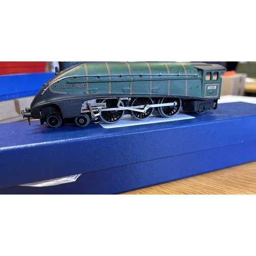 684 - Hornby Dublo. OO gauge collection of locomotives, generally excellent in very good boxes, including ... 