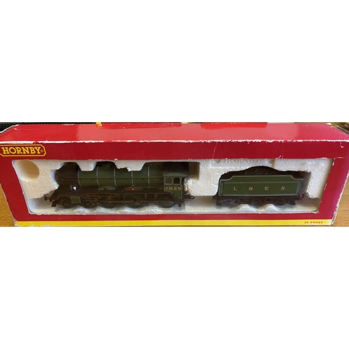 746 - Hornby. OO gauge range of locomotives and wagons, generally excellent in very good boxes, including ... 