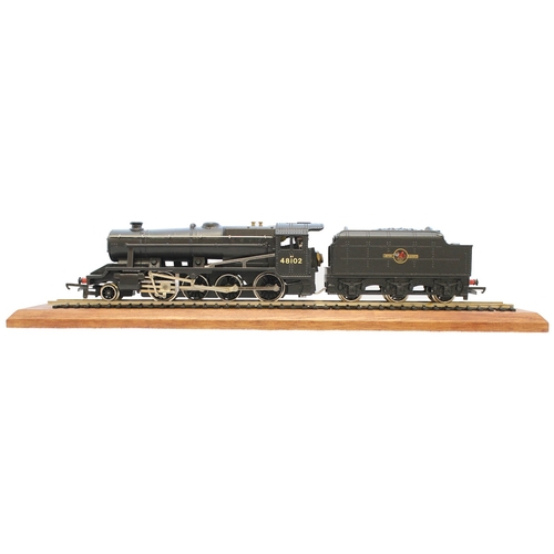 795 - Wrenn. W2409 Limited Edition OO gauge BR Class 8F 2-8-0 48102 black locomotive with tender, near min... 