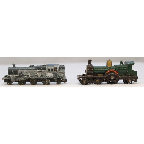 521 - Graham Farish. Range of unboxed N gauge locomotives, coaches and wagons, generally very good, includ... 