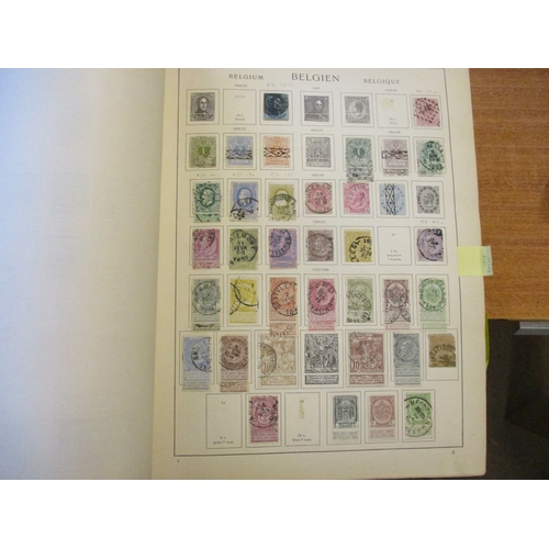 41 - World misc, large unsorted M/U accum in albums, stockbooks, and loose, with a mixed range incl cover... 