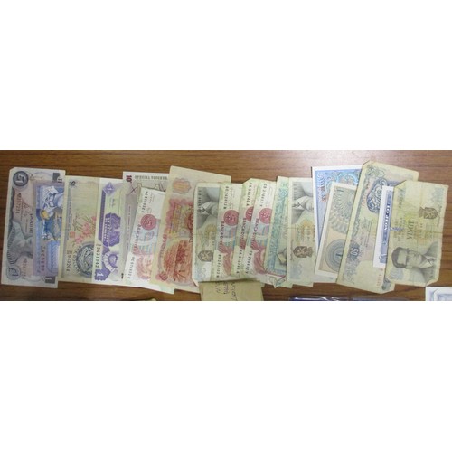 893 - Collection including GB crowns circulated and commemorative plus world ranges from Canada, France, G... 