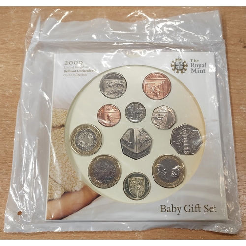 508 - Royal Mint sealed 2009 uncirculated Baby Gift Set, includes Kew Gardens. (R)