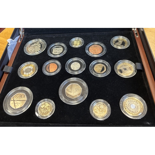 512 - 2014 Premium proof set of 15 in Royal Mint box with certificates. (½B)