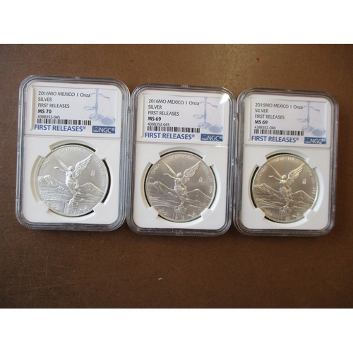 658 - Mexico. 1903 onwards collection in NGC plastic holders with Peso 1943 MS65, 5 pesos 1957 MS65, 100 p... 