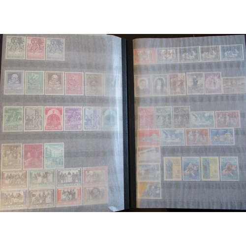 207 - Vatican. Middle period to modern mainly UM coln in single stockbook, incl 1929 set UM, 1934 Surch. s... 