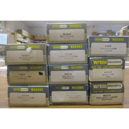 714 - Wrenn. OO gauge range, generally excellent to near mint in very good to excellent boxes, with W2207,... 