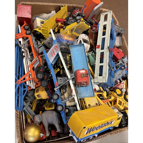 178 - Collection of mostly unboxed model vehicles, generally very good to excellent, including ranges of M... 