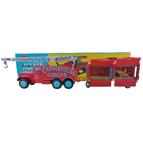 232 - Corgi. 'CHIPPERFIELDS' Crane Truck and Cage gift set No. GS12, red/ yellow crane truck and cage, Lio... 