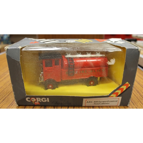 236 - Corgi. Collection including Box trailer No 21303, 8-wheel truck No 27601, Highwayman Crane No 97368,... 