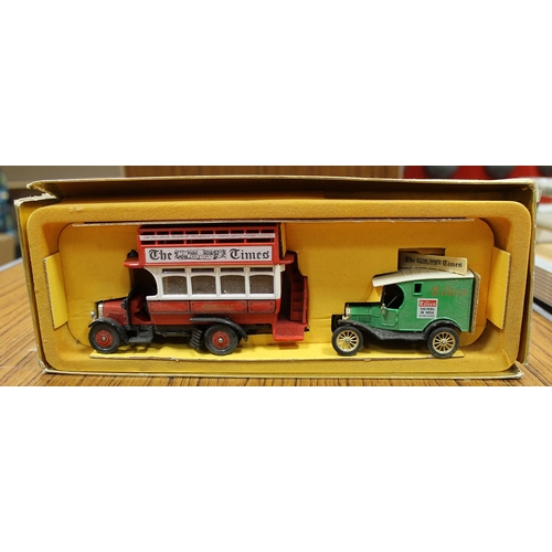 236 - Corgi. Collection including Box trailer No 21303, 8-wheel truck No 27601, Highwayman Crane No 97368,... 