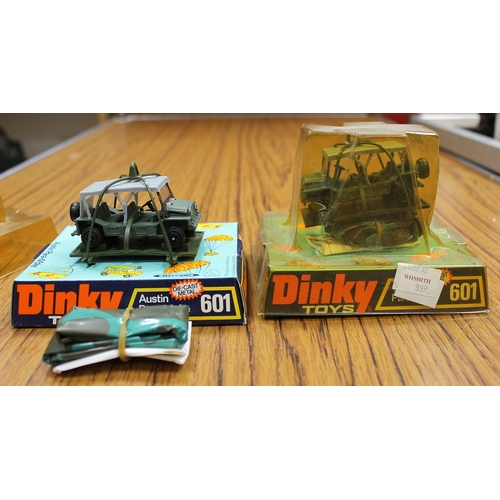 255 - Dinky. Collection of military vehicles with Military Hovercraft No 281, Austin Para-Moke No 601 (1) ... 