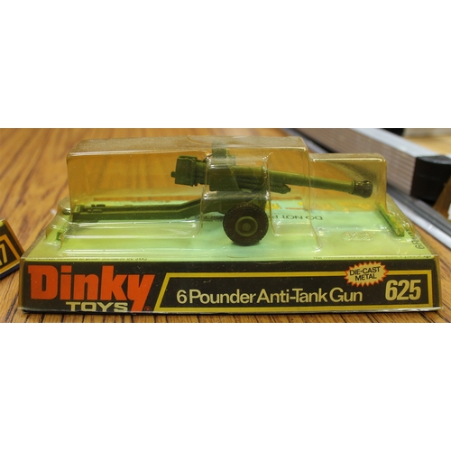 255 - Dinky. Collection of military vehicles with Military Hovercraft No 281, Austin Para-Moke No 601 (1) ... 