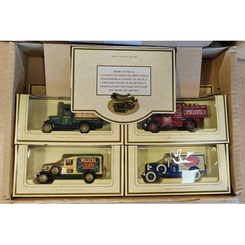 255A - Dinky. Collection generally good plus to very good in mostly fair to good boxes with No.401 fork lif... 