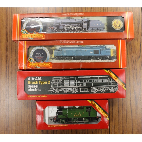 601 - Hornby. Collection of locomotives in boxes and wooden display case, generally excellent in very good... 