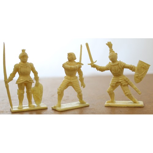 127 - Collection of model soldiers, unboxed and boxed, generally very good in fair boxes where avaliable, ... 