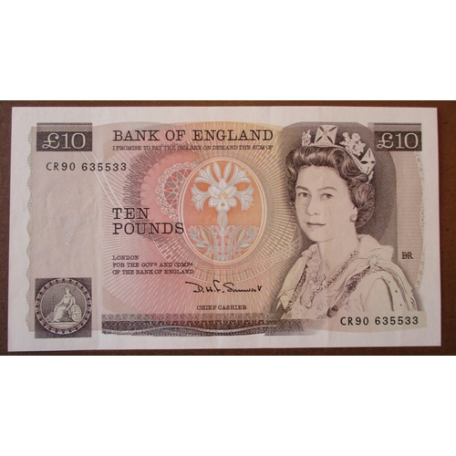 107 - D.H.F. Somerset. £10 collection generally good extremely fine or better with CS01 first run, AN49 fi... 