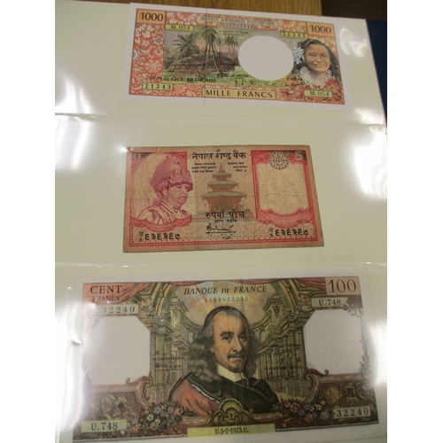 112 - Collection in 5 albums with ranges from Berlin, Finland, Guinee, New Zealand, Poland, Romania, Strai... 