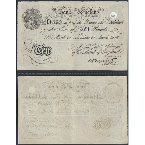 102 - White banknotes with P.S. Beale 1951 (11 June) £5 U88 029553 about very fine and K.O. Peppiatt Opera... 