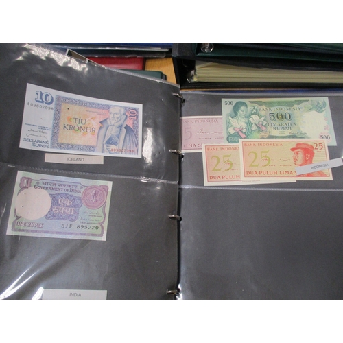 169 - Collection in 8 albums generally extremely fine to near uncirculated with ranges from Egypt, France,... 