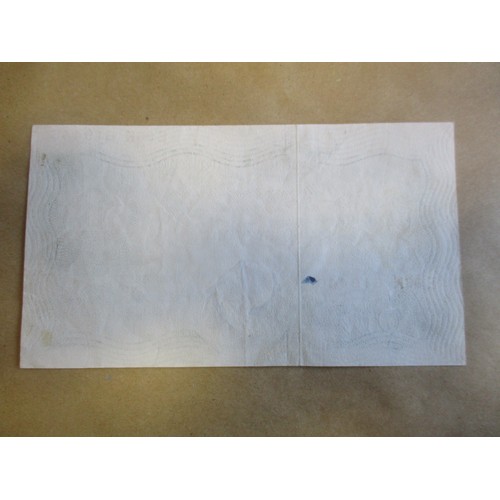 90 - Collection of banknotes, generally very fine with some better, including ranges of Beale £1 (13), Ho... 