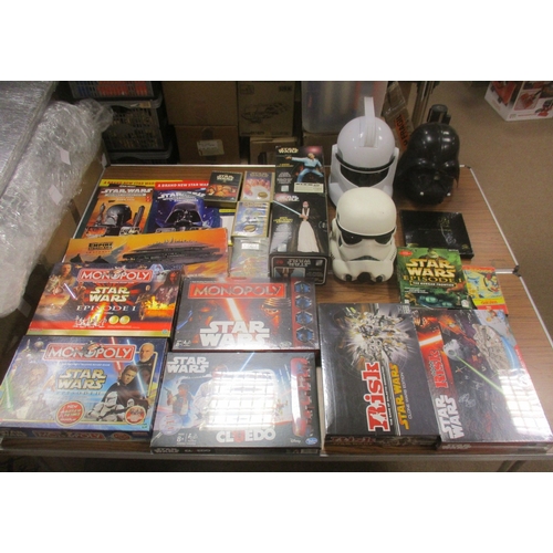 145 - Star Wars. Accumulation of various collectables, generally very good to near mint with majority of i... 