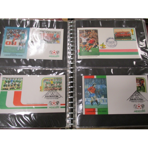 19 - Collection in albums and sleeves with Phillips silks including City Arms, Heraldic Series, Regimenta... 