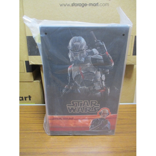 222 - Star Wars. Hot Toys. TMS042 1/6th scale Echo collectable figurine, mint in near mint box. (B)
