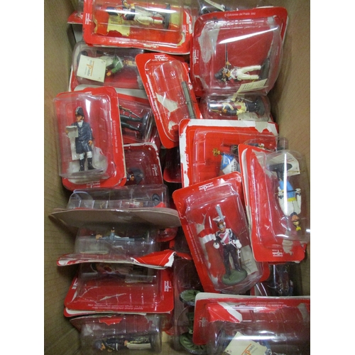 231 - Collection including Del Prado and Britains, boxed and unboxed with mounted horses, foot soldiers, b... 