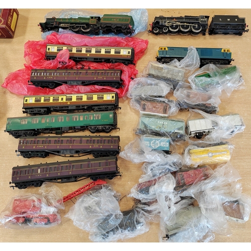 468 - Collection of locomotives, coaches and wagons generally excellent to mint in mostly good to very goo... 