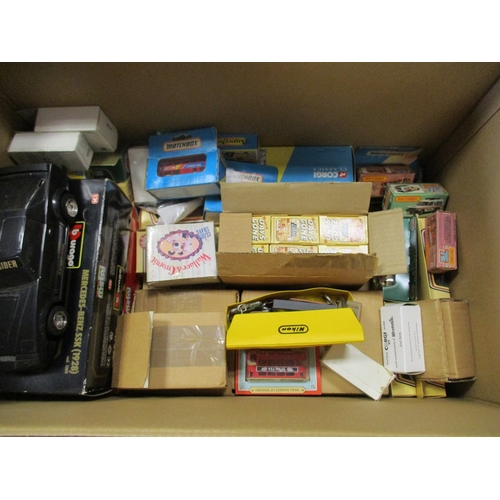 135 - Accumulation with die cast, including ranges from Corgi, Dinky, Lledo and Matchbox, scratch/ kit Bui... 