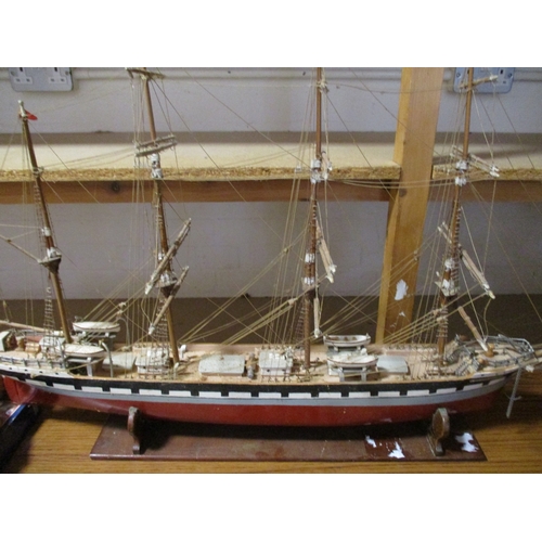 135 - Accumulation with die cast, including ranges from Corgi, Dinky, Lledo and Matchbox, scratch/ kit Bui... 