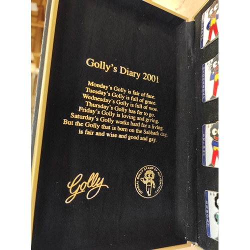 142 - Golly by Robertson's badge sets, excellent in fair to good cases (peeling to outer material) with Ro... 