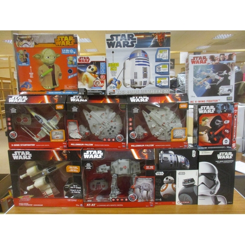 145 - Star Wars. Collection of various App Controlled Droids, Remote Control Vehicles, Science sets and ot... 