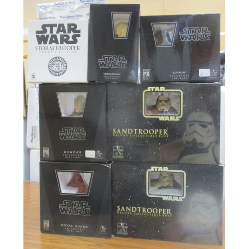 165 - Star Wars. Gentle Giant. Range of collectable mini busts, mint in excellent to near mint boxes, with... 