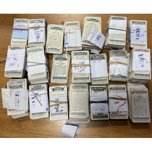 27 - Collection of mostly loose part and full sets, generally very  good, including ranges of Churchman, ... 