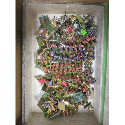 277 - Large accumulation of wargaming figures of mixed scales, majority metal, generally very good to exce... 