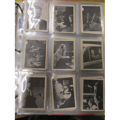 56 - Collection of part sets in 2 albums with ranges including A & B.C Planes (106), Planet of the Apes (... 