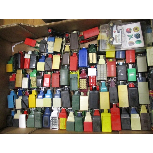 315 - Collection including boxed Solido (some without outer sleeves) plus unboxed Corgi, Lledo and Matchbo... 