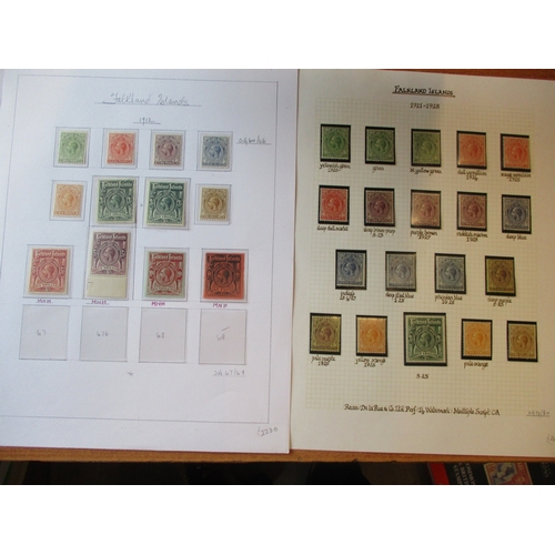 207 - QV, M/U coln on album leaves. Incl 1840 1d black 4-margins U, 1841 2d blue pair U, Surface-Printed v... 