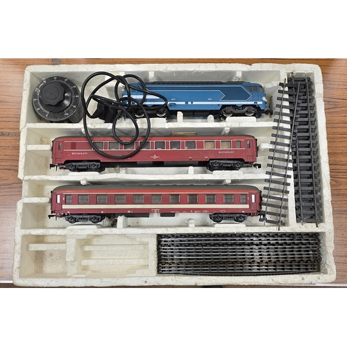 Collection generally very good with boxed range from Hornby Tri-ang ...