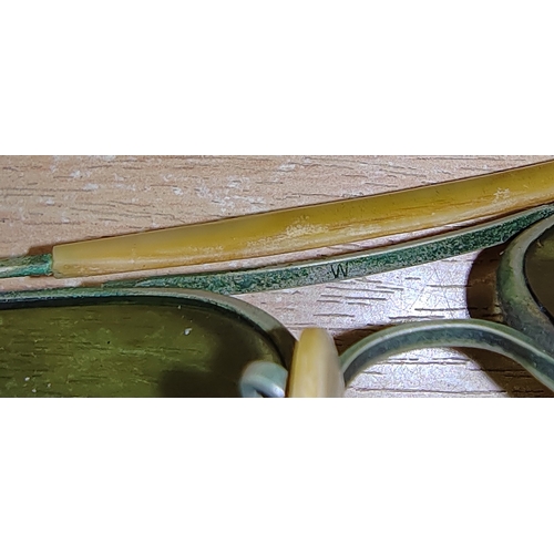 105 - USAAF AN-6531 aviator sunglasses, under ridge marked W, near extremely fine with case. (Y)