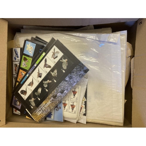 8 - STAMPS Mixed box of album pages and old auction lots, plus some GB Presentation Packs, China on page... 