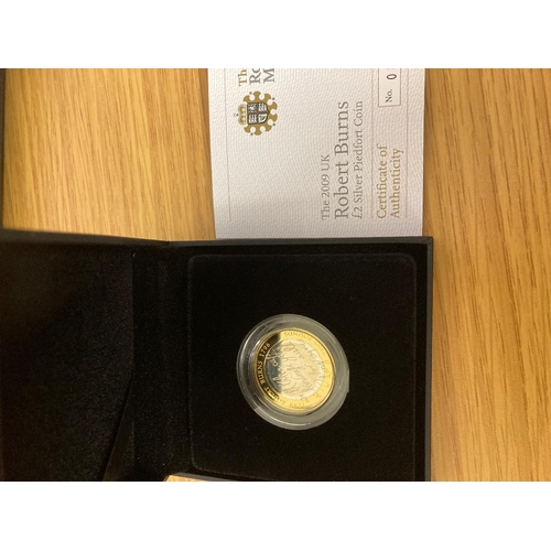 124 - COINS : 2009 Robert Burns Silver Proof £2 (Piedfort) in Royal Mint display box with cert 0851