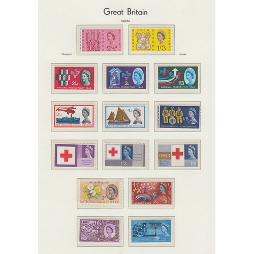 238 - GREAT BRITAIN STAMPS QV to QEII mint or used collection on hinge-less printed pages with a useful ra... 