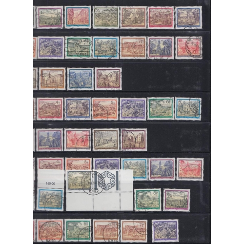 353 - STAMPS AUSTRIA Fine used collection in Lindner Album 1980-1995, plus additional mint and used stock ... 