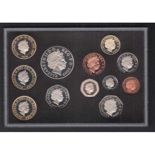 121 - COINS : 2009 Royal Mint Proof year set (INC KEW )