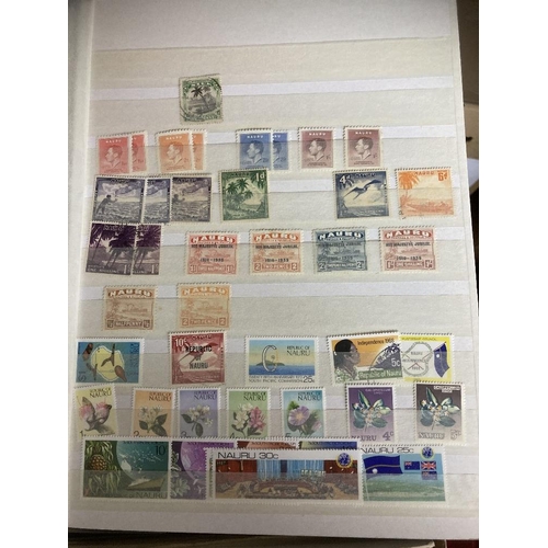 60 - STAMPS : Mixed box of various albums and stockbooks, India, Switzerland, Commonwealth etc