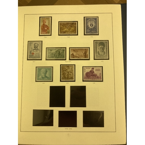 5 - Stamps : Twelve blue slipcase albums of Commonwealth QEII, sparsely filled but very useful to re-use... 