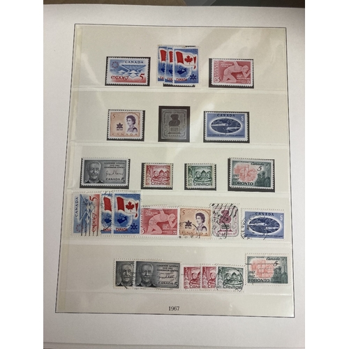 12 - World stamp collection in various albums and stockbooks with plenty to sort through, Notable countri... 